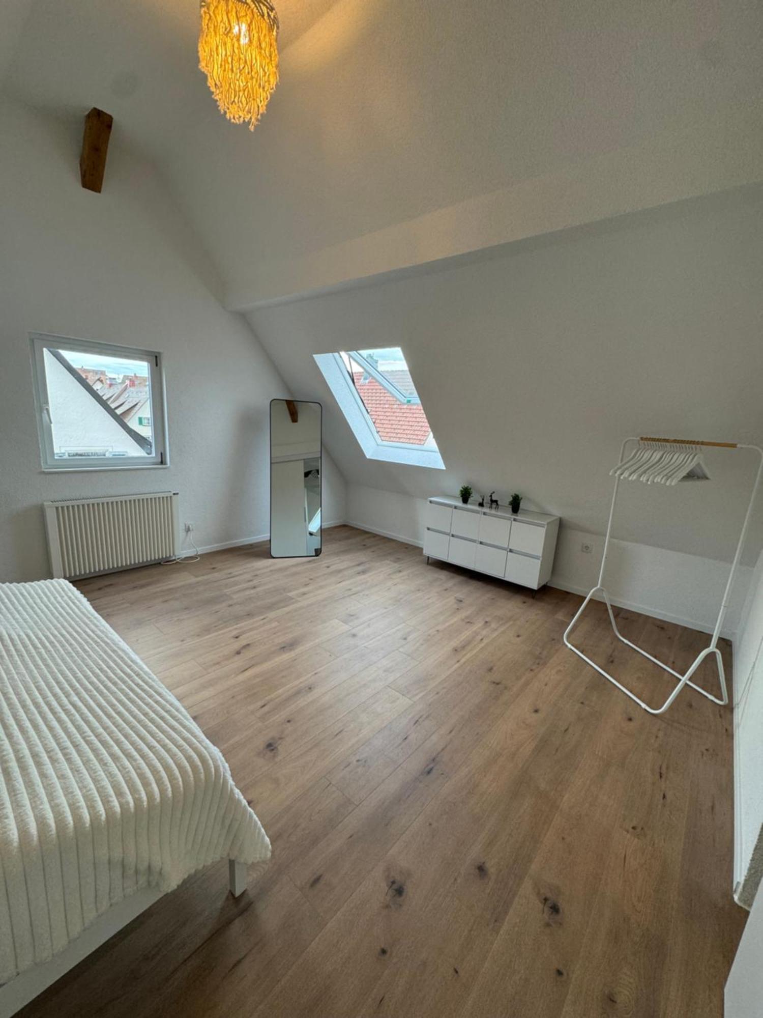 Dachgeschosstraum Apartment ฟรอยเดนชตัดท์ ภายนอก รูปภาพ
